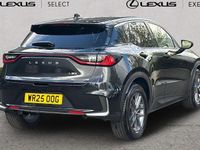 Usado Lexus LBX 136 CV (100 kW) 2025 Negro SUV