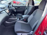 Used Nissan Qashqai Acenta Premium 158 HP (116 kW) 2020 Red SUV