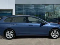 Used VW Golf VIII Life 150 HP (110 kW) 2025 Anemone blue metallic
