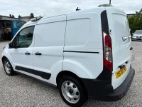 Begagnad Ford Transit Connect 100 HK (73 kW) 2021 Vit Minibuss