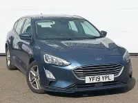 Used Ford Focus Zetec 100 HP (73 kW) 2019 Blue Hatchback
