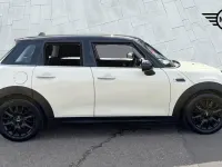 Used Mini Cooper Classic 134 HP (98 kW) 2019 White Hatchback
