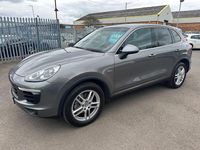 Used Porsche Cayenne 262 HP (192 kW) 2016 Grey SUV