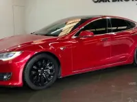 Used Tesla Model S 386 kW (525 HP) 2017 Red Hatchback