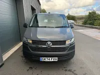 Begagnad VW Transporter Startline 2024 Grå Van