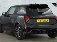 Used Mini Cooper S Hatch 201 HP (147 kW) 2025 Black Hatchback