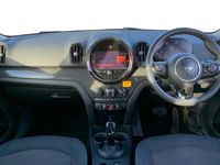 used Mini Cooper Countryman HATCHBACK 1.5 Classic 5dr Auto [Apple CarPlay, Rear Parking Sensors, Black Roof Rails Mirror Caps and Roof, Digital Cockpit, Sat Nav]