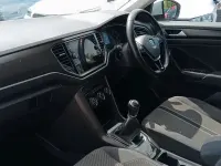 Begagnad VW T-Roc SE 150 HK (110 kW) 2019 Silver SUV
