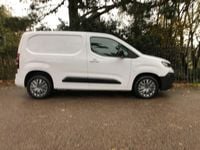 Used Citroën Berlingo 100 HP (73 kW) 2024 White MPV