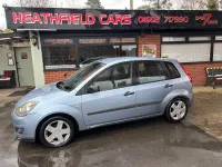 Used Ford Fiesta Zetec 80 HP (58 kW) 2006 Blue Hatchback