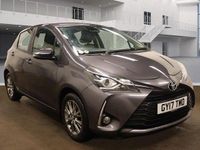 Usado Toyota Yaris 2017 Cinzento Citadino