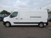 Used Nissan Interstar Acenta 135 HP (99 kW) 2022 White Van