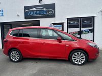 Used Vauxhall Zafira Tourer 140 HP (102 kW) 2015 Red MPV