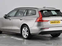 Usado Volvo V60 Momentum 150 HP (110 kW) 2018 Cinzento Carrinha