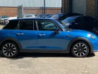 Used Mini Cooper Exclusive 134 HP (98 kW) 2023 Blue Hatchback