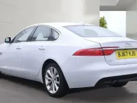 Used Jaguar XF Prestige 200 HP (147 kW) 2017 White Sedan