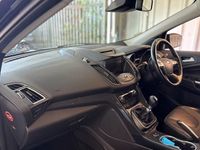 Używany Ford Kuga Sport 150 KM (110 kW) 2016 Czarny SUV