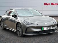Usado MG IM5 216 kW (295 HP) 2025 Prateado Citadino