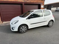 Used Renault Twingo Expression 75 HP (55 kW) 2011 White Hatchback