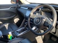 Usado MG ZS Exclusive 111 HP (81 kW) 2024 SUV