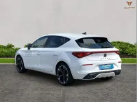 Used Cupra Leon 147 HP (108 kW) 2024 White Hatchback