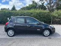Used Renault Clio II 2011 Black Hatchback