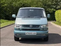 Used VW Caravelle 140 HP (102 kW) 2002 Green