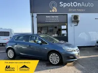 Used Vauxhall Astra Excite 2014 Blue Hatchback