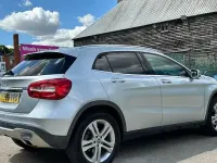 Usado Mercedes GLA200 156 HP (114 kW) 2019 SUV