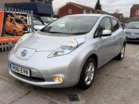 Usado Nissan Leaf 80 kW (109 HP) 2011 Prateado Citadino
