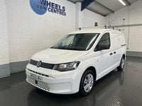 Used VW Caddy Maxi S 102 HP (75 kW) 2022 White MPV