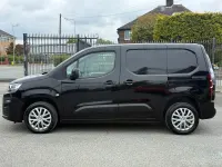 Used Citroën Berlingo Start 100 HP (73 kW) 2019 Black MPV