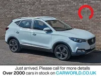 Używany MG ZS Exclusive 106 KM (77 kW) 2020 Biały SUV