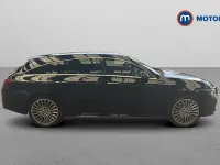 Used Mercedes E250 AMG line 218 HP (160 kW) 2025 Estate