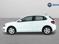 Used VW Polo SE 65 HP (47 kW) 2019 White Hatchback