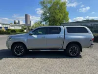 Käytetty Toyota HiLux 150 HP (110 kW) 2017 Hopea Nouto