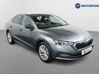 Begagnad Skoda Octavia SE L 2023 Grå Halvkombi