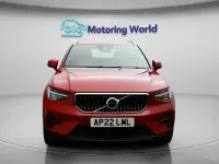 Begagnad Volvo XC40 Core 211 HK (155 kW) 2022 Röd SUV