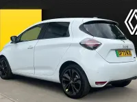 Used Renault Zoe Iconic 100 kW (136 HP) 2024 Hatchback