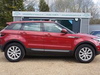 Used Land Rover Range Rover evoque SE 150 HP (110 kW) 2017 Red Estate