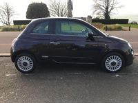 Usado Fiat 500 Lounge 85 HP (62 kW) 2014 Roxo Citadino