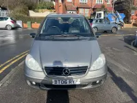 Begagnad Mercedes A150 Classic 95 HK (69 kW) 2006 Grå Halvkombi