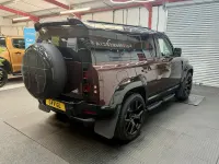 New Land Rover Defender S 350 HP (257 kW) 2025 Red SUV