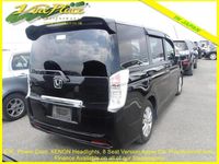 Używany Honda Stepwgn S 2011 Czarny Minivan