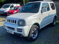Used Suzuki Jimny SZ4 85 HP (62 kW) 2012 White SUV