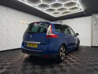 Used Renault Grand Scénic III Dynamique 110 HP (80 kW) 2011 Blue MPV