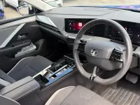 Used Vauxhall Astra Design Edition 113 kW (154 HP) 2024 Blue Hatchback