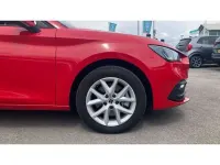 Used Seat Leon SE 150 HP (110 kW) 2024 Red Estate