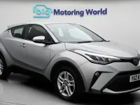 Usado Toyota C-HR 122 HP (89 kW) 2023 SUV