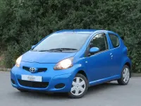 Used Toyota Aygo 68 HP (50 kW) 2009 Blue Hatchback